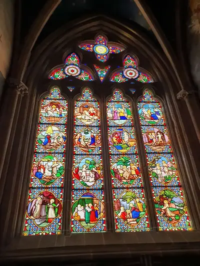 Vitraux cathédrale Saint Corentin à Quimper