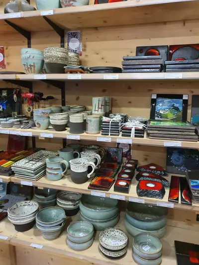 Objets en lave émaillée