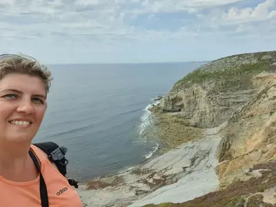 Florandophoto au bord des falaises dans le Finistère